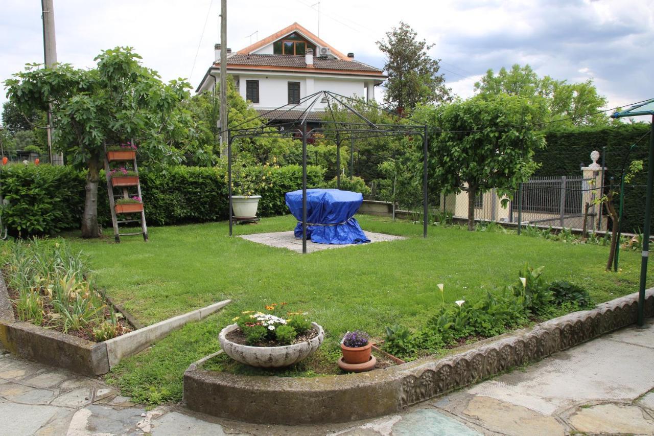Bed And Breakfast Del Lago Avigliana Esterno foto