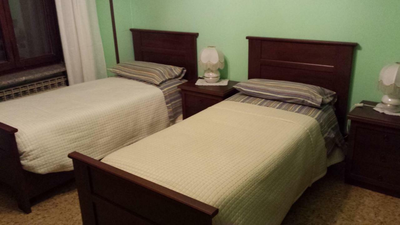 Bed And Breakfast Del Lago Avigliana Esterno foto